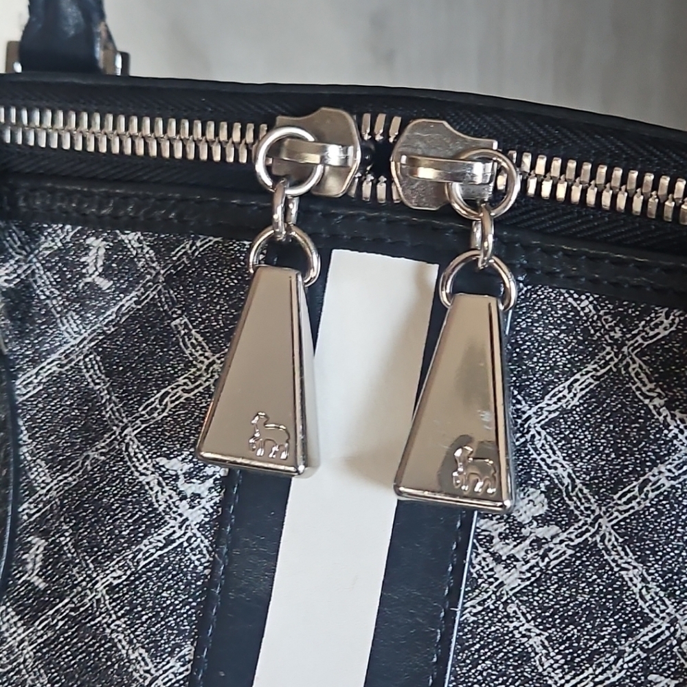 L.A.M.B. Satchel - Picture 2 of 15